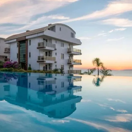 Apartmán Doga Ve Deniz Manzarali Site Icerisinde Havuzlu Alanya