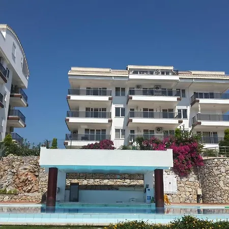 Apartmán Doga Ve Deniz Manzarali Site Icerisinde Havuzlu Alanya
